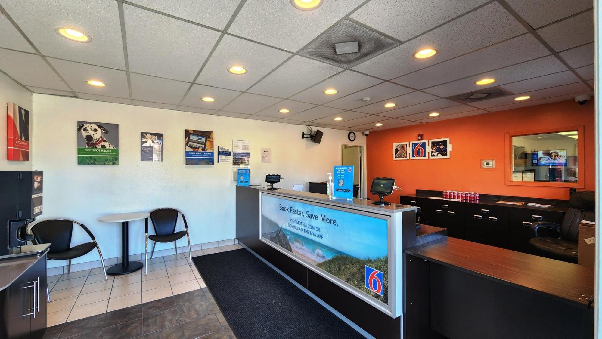Studio 6 Webster Tx Houston Nasa Lake Екстериор снимка